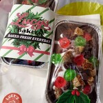ルーシーズベーカリー - フルーツケーキ