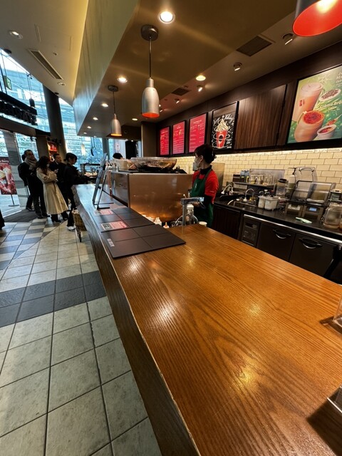 Starbucks Coffee Nakanoshima Mitsui Biru Ten photo 4