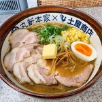 中華そば土屋商店 - 和歌山味噌ラーメン並1,000円
      肉増し250円　バタートッピング100円