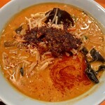 元祖ニュータンタンメン本舗 - 料理写真:辛痺味噌ラーメン980円