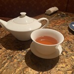 シルクロードガーデン - 最後にサービスのほうじ茶。とても美味しい。