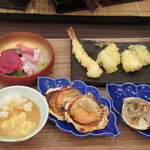 堂ヶ島ニュー銀水 - 持って来た料理の一部