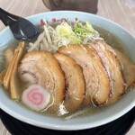 ラーメンさんぱち - 料理写真: