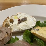 ビストロ36 - リコッタチーズアンチョビ