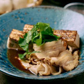 仕込みに毎日６時間！？【調味料まで全て手作り！】酒が進む料理