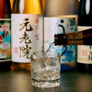 豊富なお酒！お得な飲み放付コース5000円〜で飲み会にも♪