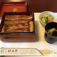 鰻割烹 伊豆栄 本店 - 