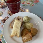 キャナリィ・ロウ - 