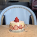 トゥッフェ - カップケーキイチゴ