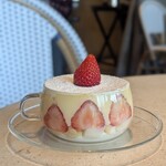 トゥッフェ - カップケーキイチゴ