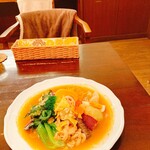 森のらくだ - 今日の席