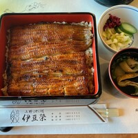 鰻割烹 伊豆栄 本店 - 
