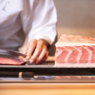 職人の誇りをかけて追求する最高峰の鮪