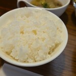 キッチン ブルー グローブ - ご飯大盛りのアップ