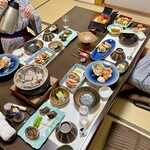 いわない温泉高島旅館 - 海鮮づくしの夕食です！