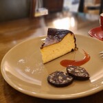 カッフェ ビアンコ - チーズケーキ(600円)