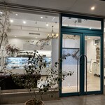 ペ・ド・ノンヌ - Pets-de-nonne   店舗入口