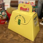 ペ・ド・ノンヌ - テイクアウト用パッケージ