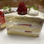 ペ・ド・ノンヌ - 苺のショートケーキ　¥626