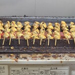 さつまや - 店内で焼かれています。