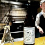 日本料理FUJI - 萩錦。
      こちらは、酸も感じるタイプ。
      泥障烏賊のお造りに酢橘を搾るので、分かりやすく相性がいいです♪