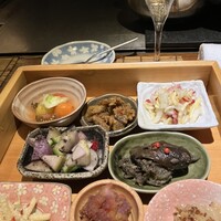 今彩 - 小鉢8皿