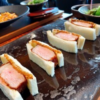 TexturA - かなり厚みがあるカツサンド