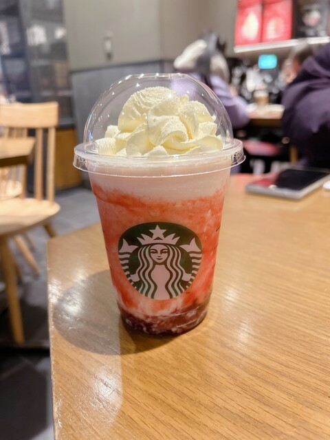 Starbucks Coffee Shinsaibashi Big Step Ten