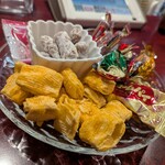 スナック Lapis 亜季 - 突き出しチャーム！