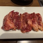 焼肉 ジャンボ - 
