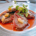 レストラン シンフォニー - サルティンボッカ　斜めから