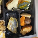 隠れ家スズメ - 