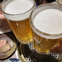 焼肉 スタミナ苑 - 大ジョッキでカンパーイ