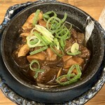 庶民 - 牛すじ煮こみ (250円)