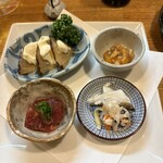 居酒屋山さん - 「店主おまかせ3皿」1皿目「酒の肴」