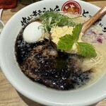 焼きあご煮干しらぁめん とびうお - 