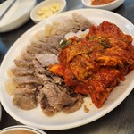 훼미리 손칼국수보쌈 - 