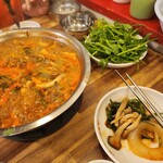 가양 칼국수 버섯매운탕 - 