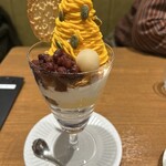 ミルク&パフェ よつ葉ホワイトコージ 札幌ステラプレイス店 - 