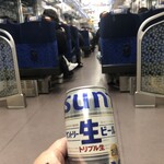 トモニー - ドリンク写真:ドリンクホルダーめっちゃ遠い・・つーかコンセントも設置されておらずハズレ席でしたよ。最後まで売れ残る席だね。