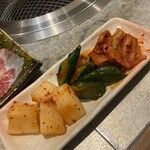 なんば黒毛和牛焼肉 霞 - 