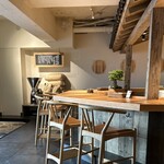 君のハンバーグを食べたい - カウンター席