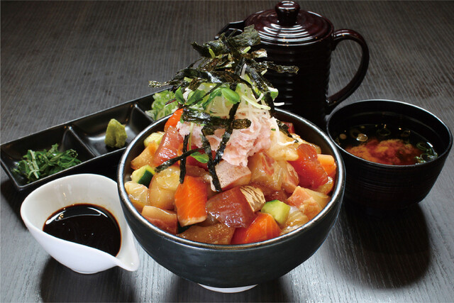Kobe Onsen Sosaku Dining So, Kobe, Japan