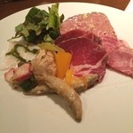 Bistro Champagne - 前菜盛り合わせ！
                        ワインと合いますね(^-^)/