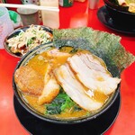 王道家直系 IEKEI TOKYO - 