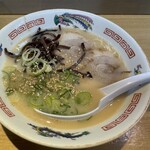 まるうまラーメン - 白うまラーメン650円