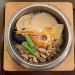 江戸前うなぎ 釜めし 江戸定 - 2024.12.21 (土)    五目釜めし　1500円（税込）