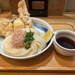 讃岐うどん　志成 - 