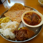 インディアン・レストラン　ロタ - 土曜日のバングラデシュカレーセット
