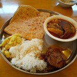 インディアン・レストラン　ロタ - 土曜日のバングラデシュカレーセット